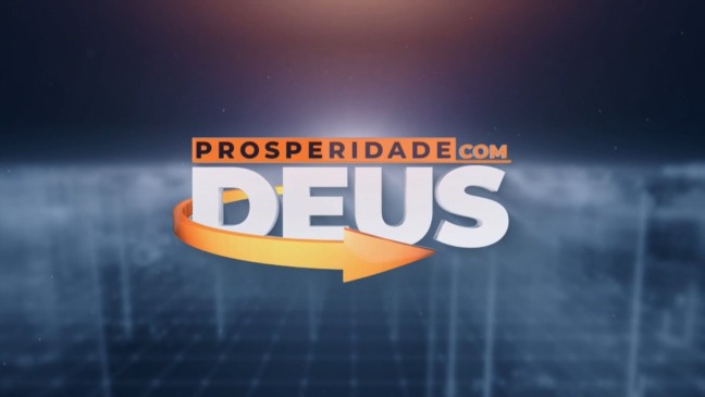 Renata compartilha sua transformação de fé em congresso religioso
