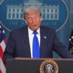 Trump anuncia tarifa de até 50% sobre produtos brasileiros