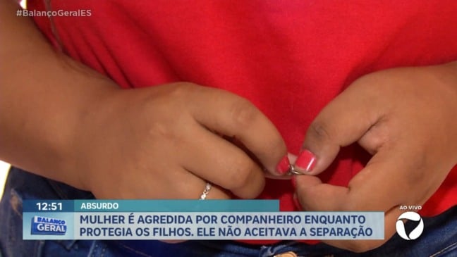 Mulher denuncia agressões e alerta sobre violência doméstica