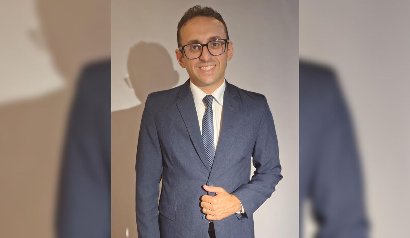 Alison Kaizer Guerini de Araujo - Advogado Trabalhista no escritório Ribeiro Fialho Advogados