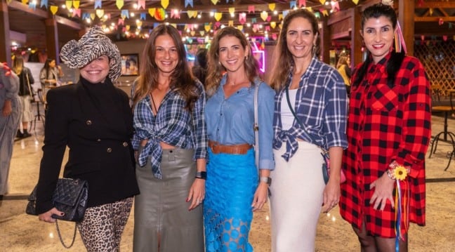 Arraiá do nosso mundo décor agita com  talento e estilo