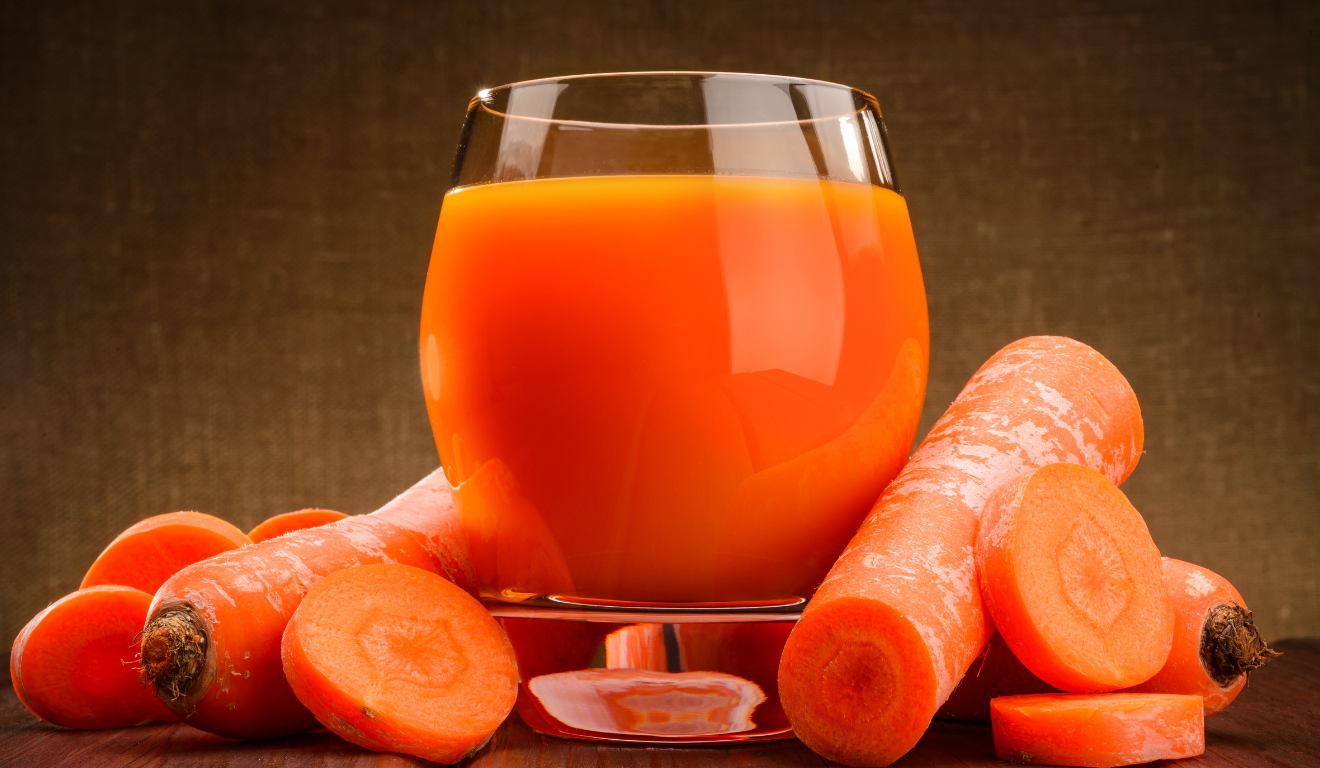 Suco de cenoura/Foto: Canva