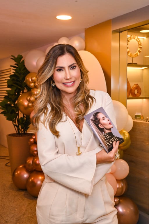 Médica dermatologista Patrícia Friço faz aniversário em Vila Velha (Foto: Cloves Louzada)