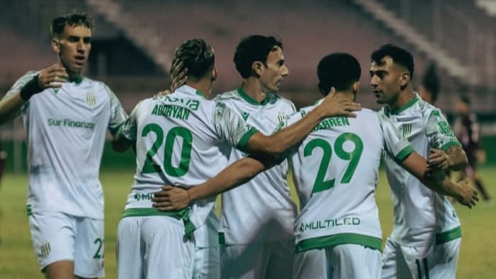 Vitória Cup: Desportiva x Banfield. Engenheiro Araripe