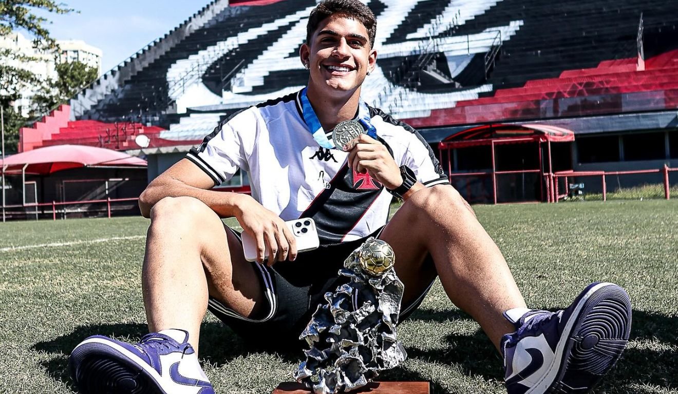 Capixaba Diego Minete do Vasco