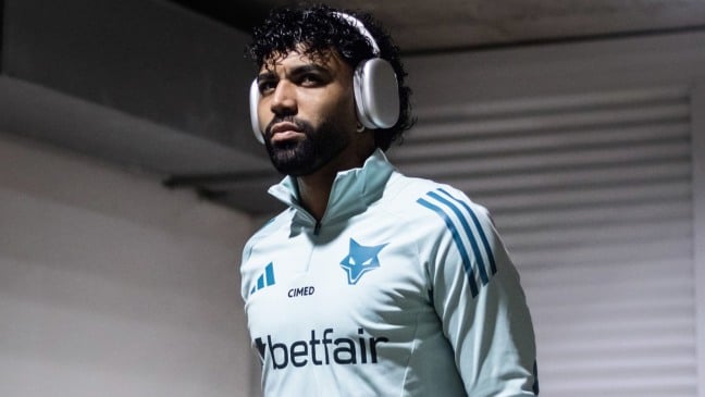 Gabigol com o Cruzeiro no Kleber Andrade
