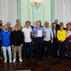 Governador Renato Casagrande assina nova lei de incentivo ao futebol capixaba