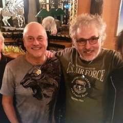 Foto: Iron Maiden - da direita para a esquerda, de óculos - Paul Mario Day/ Reprodução Instagram @ironmaiden