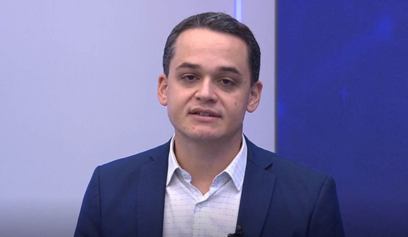 O prefeito de Vitória Lorenzo Pazolini