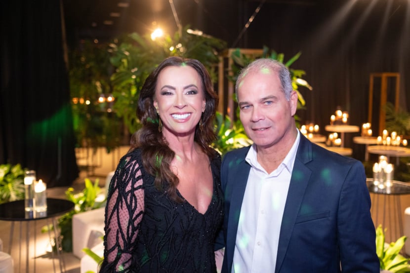 Luciana Almeida e Gustavo Menescal