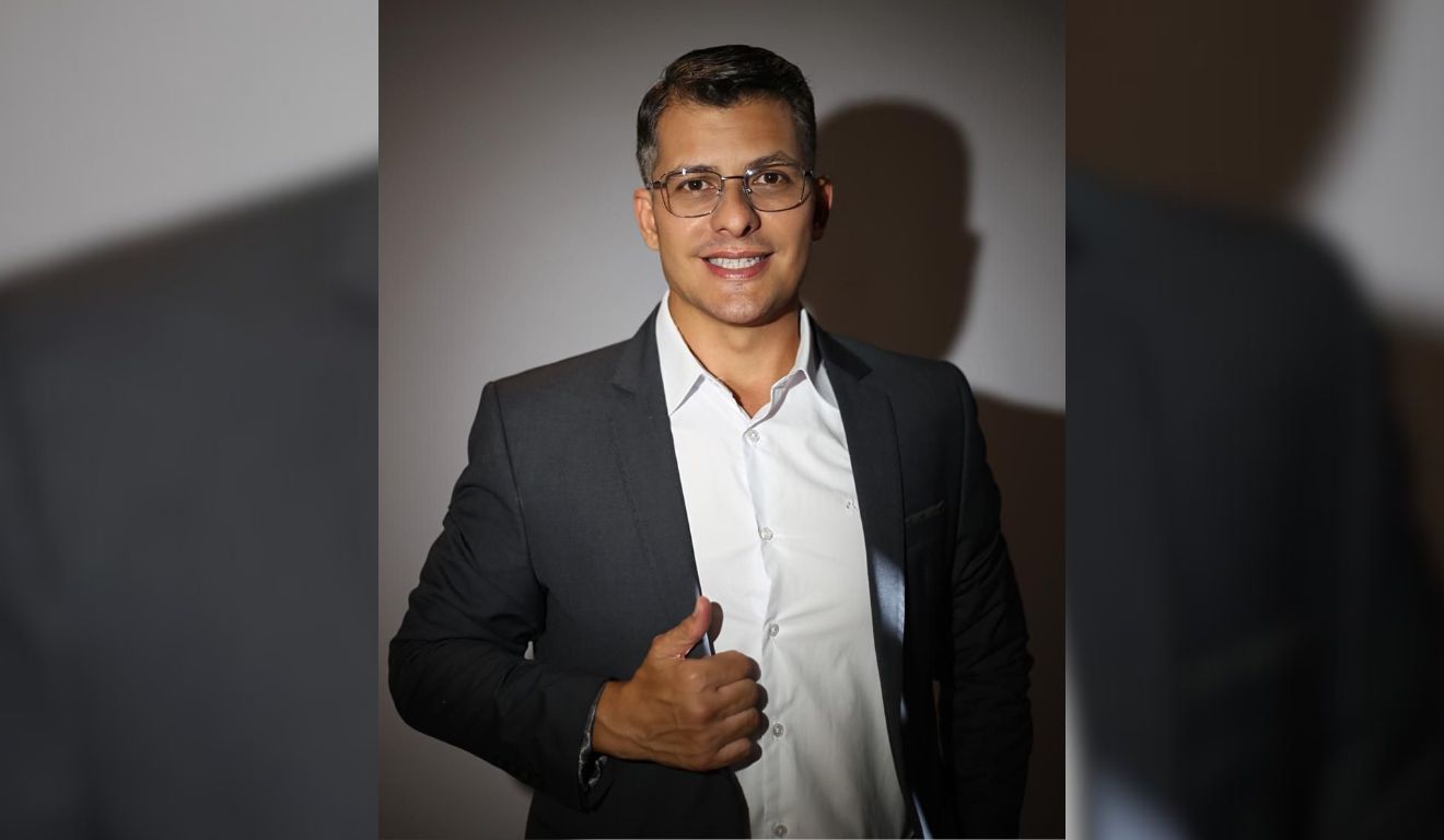 Marco Túlio Ribeiro Fialho é advogado