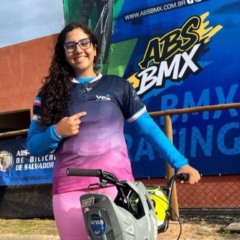 Maria Neves Neo Pereira, vice-campeã brasileira de BMX