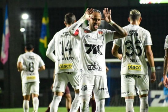 Desportiva x Santos. Kleber Andrade.