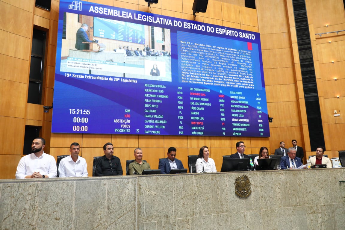 Prefeitos participam de sessão da Ales (foto: Ellen Campanharo/Ales) Prefeitos participam de sessão da Ales (foto: Ellen Campanharo/Ales)