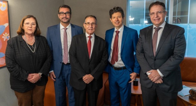 Prestigiada e marcante em nosso mundo judiciário foi a inauguração do Centro de Capacitação e Inovação