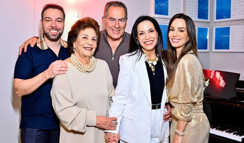 Beijos e abraços para Silvana Leão que veio de Brasília para sua festa