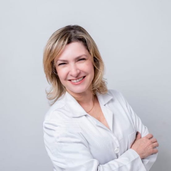 Dra. Flávia Sardenberg