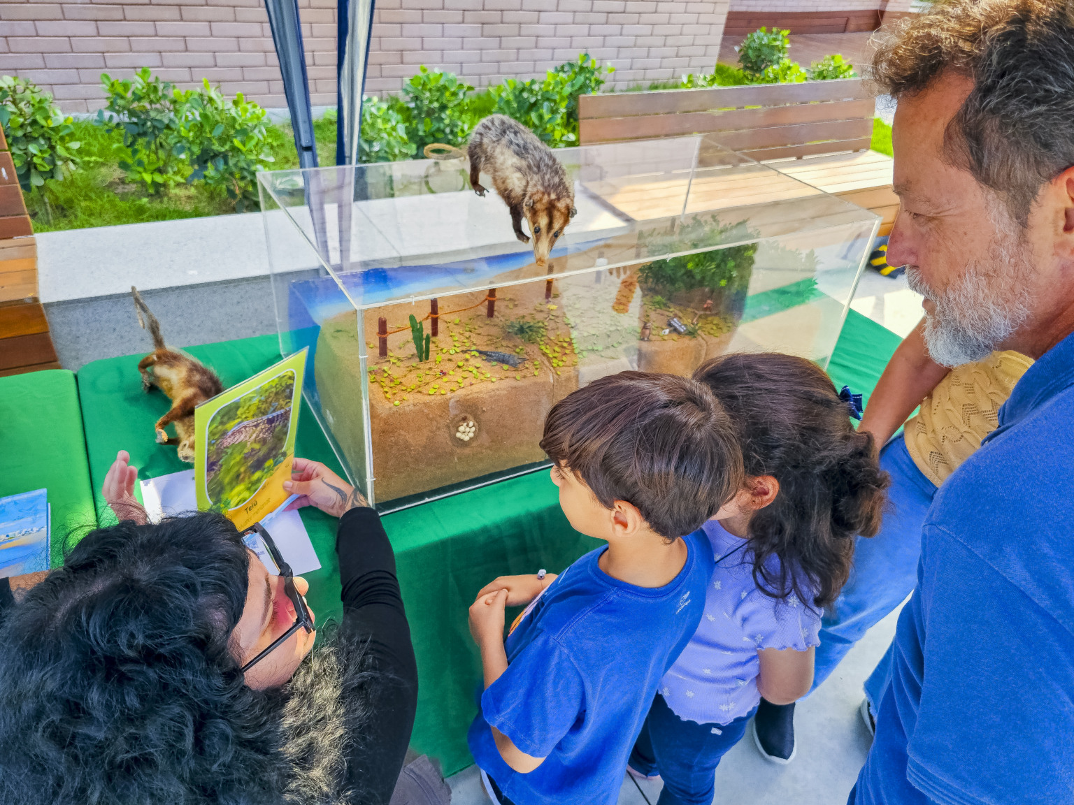 Educação ambiental no Parque Costeiro da Vale (Foto: Leonardo Merçon/Últimos Refúgios)