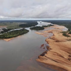 Rio doce imagens aéreas em Linhares