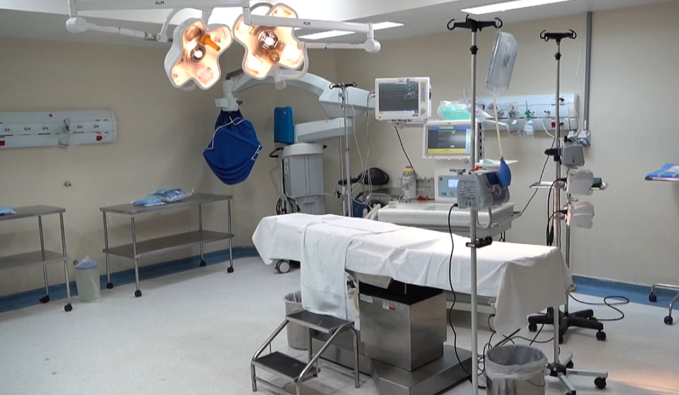 Sala de cirurgia no ES
