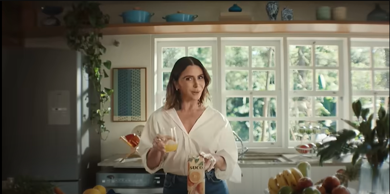 Tetra Pak usa IA em campanha para promover tecnologia “não-artificial” Tetra Pak usa IA em campanha para promover tecnologia “não-artificial”