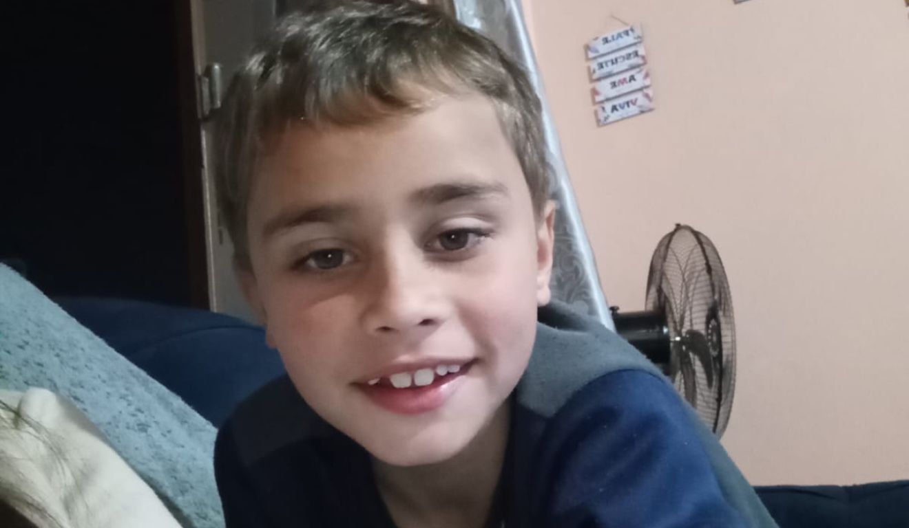Vitor André Kungel Gambirazi tinha 9 anos e foi assassinado. Foto: Reprodução/Funerária Gruber