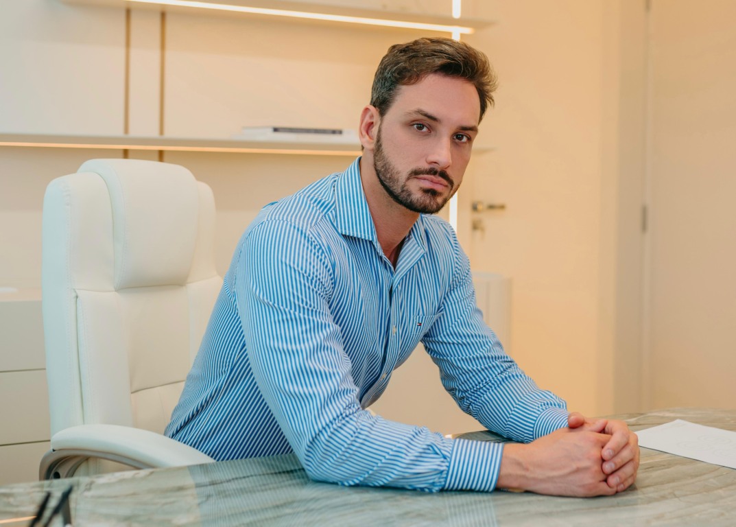 Maurício Dall'Orto, endocrinologista da Bluzz Saúde
