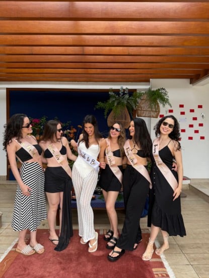 Nathália Gambati, Anne Carmo, Roberta Costa, Ana Clara Sapucaia e Maria Clara Araújo