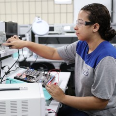 "Capacitação gratuita do Senai prepara profissionais para os desafios da Indústria 4.0 no Espírito Santo/Foto: Divulgação Senai