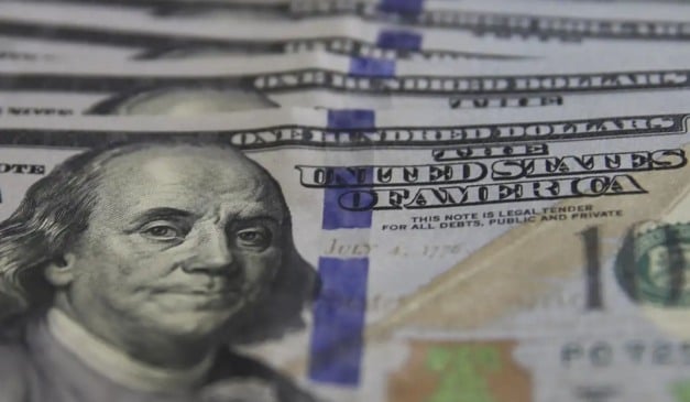 dólar