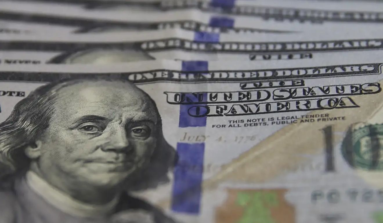 dólar