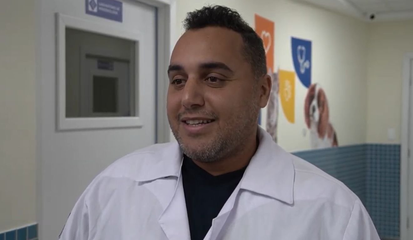 Hermano Júnior aluno de Medicina Veterinária da Faesa