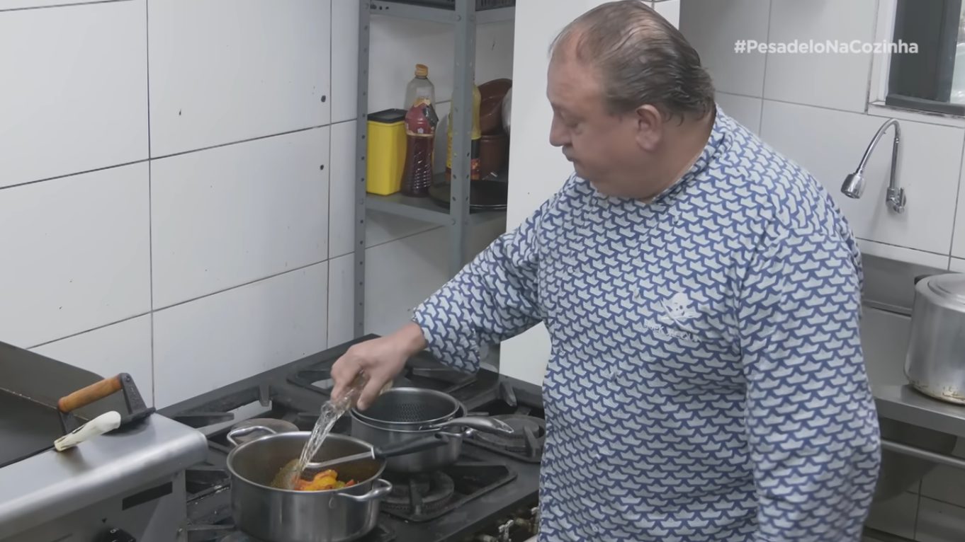 Jacquin briga com chef baiano por moqueca capixaba: 