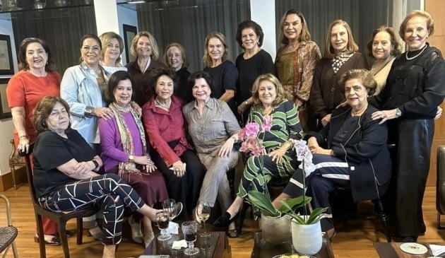 Happy hour especial, uma autêntica reunião de mulheres bacanas para festejar Teresa Bedran