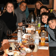 Marcus Buaiz curte viagem em família com Isis, irmã, mãe e filhos: "Minha força" (Foto: Reprodução/Instagram @marcusbuaiz)