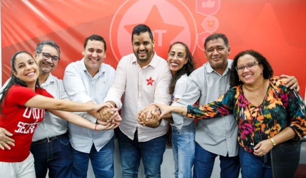 Tássio Brito foi eleito presidente do PT Bahia.