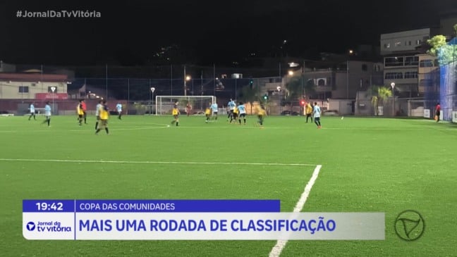 Bavi goleia Caçador mas depende de empate do Grêmio para classificar