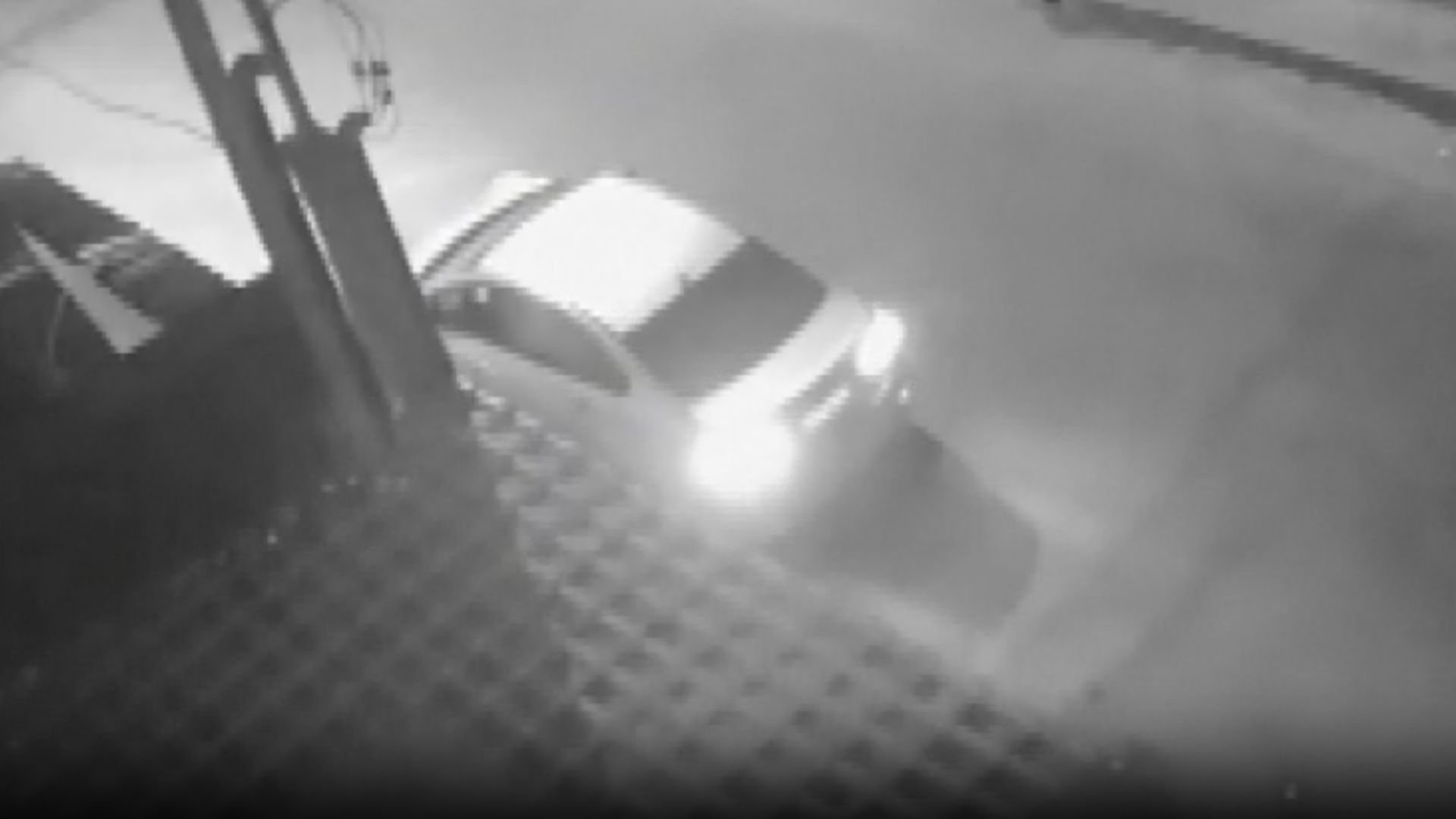 Imagens da câmera de segurança durante o crime (Foto/reprodução: TV Vitória)