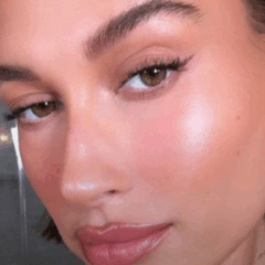(Foto: Reprodução/Instagram/ Hailey Bieber)