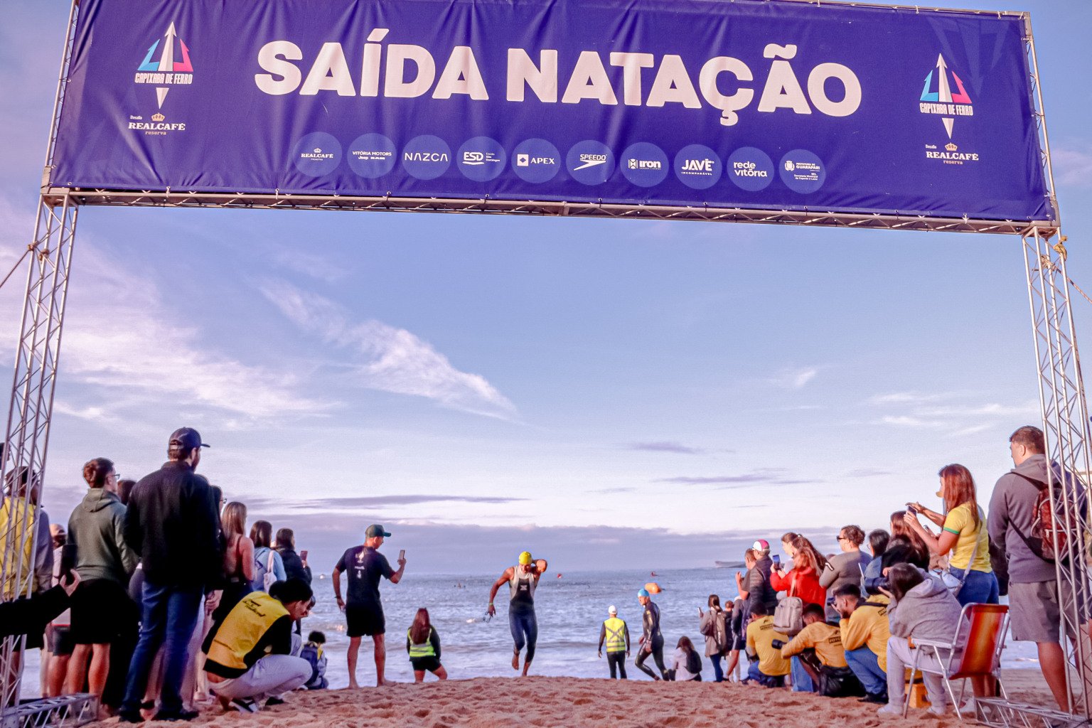 (Fotos: Bruno Lopes, Raysa Felix e Gleison Nascimento/Foco Radical)