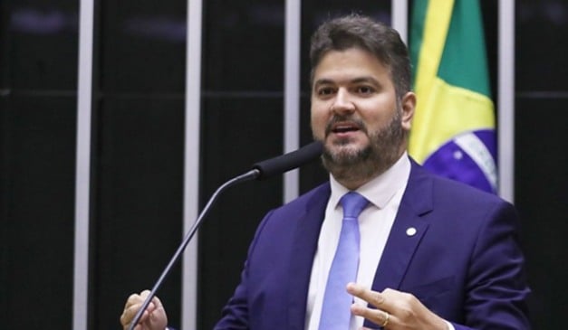 O deputado Diego Coronel