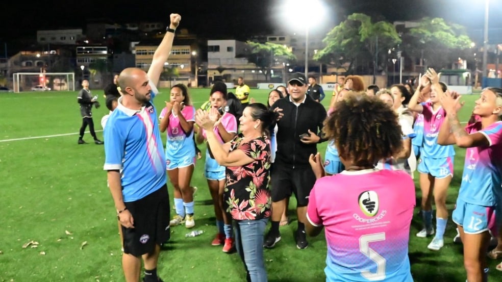 Copa Vitória das Comunidades 2025. Estadual x MDE, semifinal.