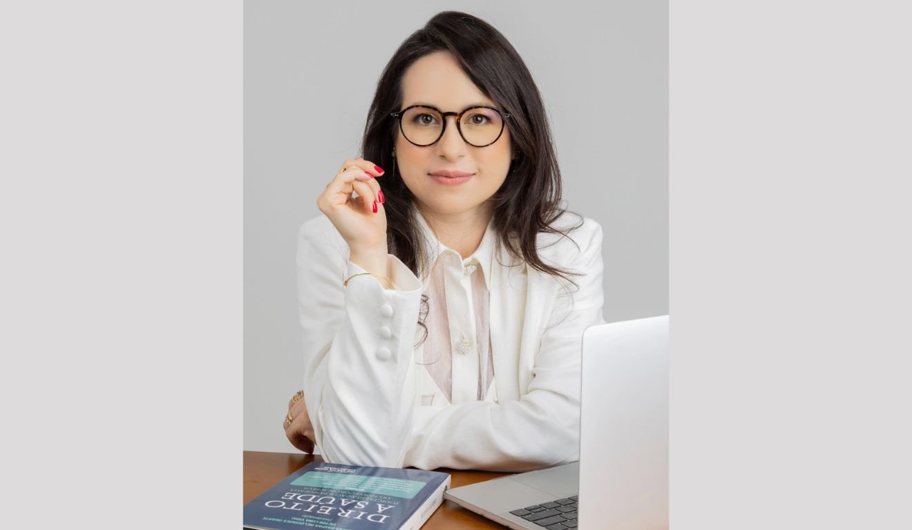 Fernanda Andreão Ronchi advogada