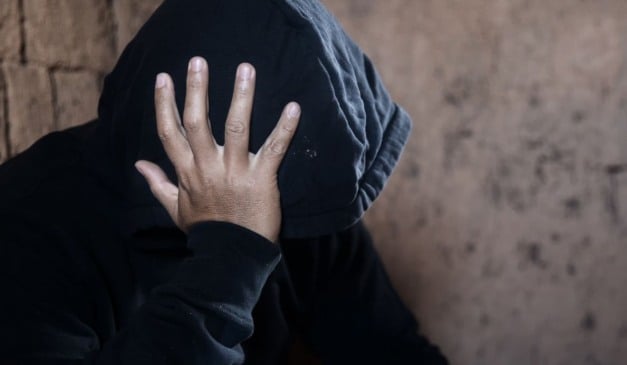 Jovem usuário de drogas