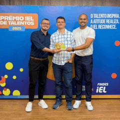 Pablo Gatt, Coordenador de Pesquisa e Extensão da Multivix Vitória; Rafael Gariolli, aluno de psicologia da Multivix Vitória e Adoniram Santos, Setor de Estágio da Multivix Vitória. Foto: Multivix/Divulgação
