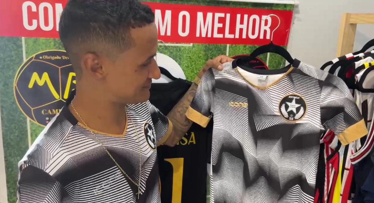 Copa VItória das Comunidades: Mike