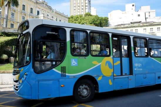 Ônibus transcol -transporte coletivo