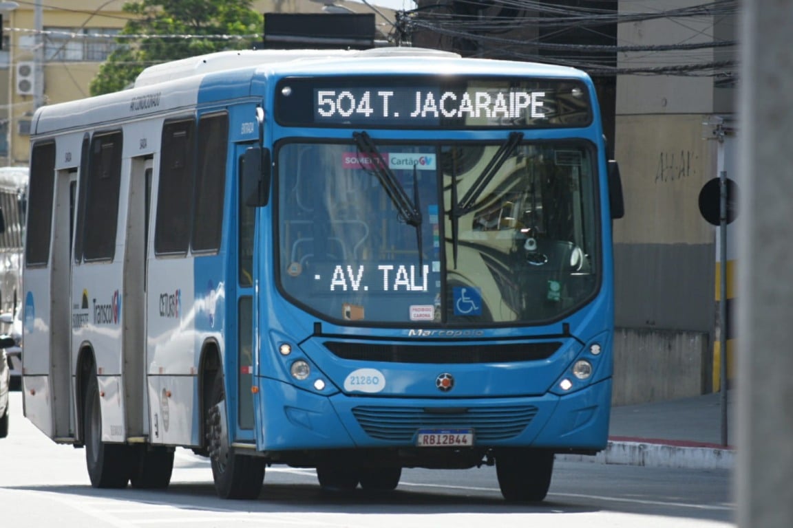 Ônibus transcol -transporte coletivo Ônibus transcol -transporte coletivo