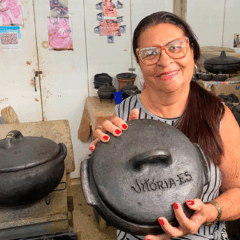 Berenícia Corrêa, a presidente da Associação das Paneleiras de Goiabeiras. Foto: Breno Ribeiro
