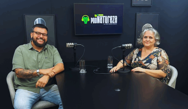Yhuri Nóbrega entrevista Flaviana Guião, do Cafs UVV